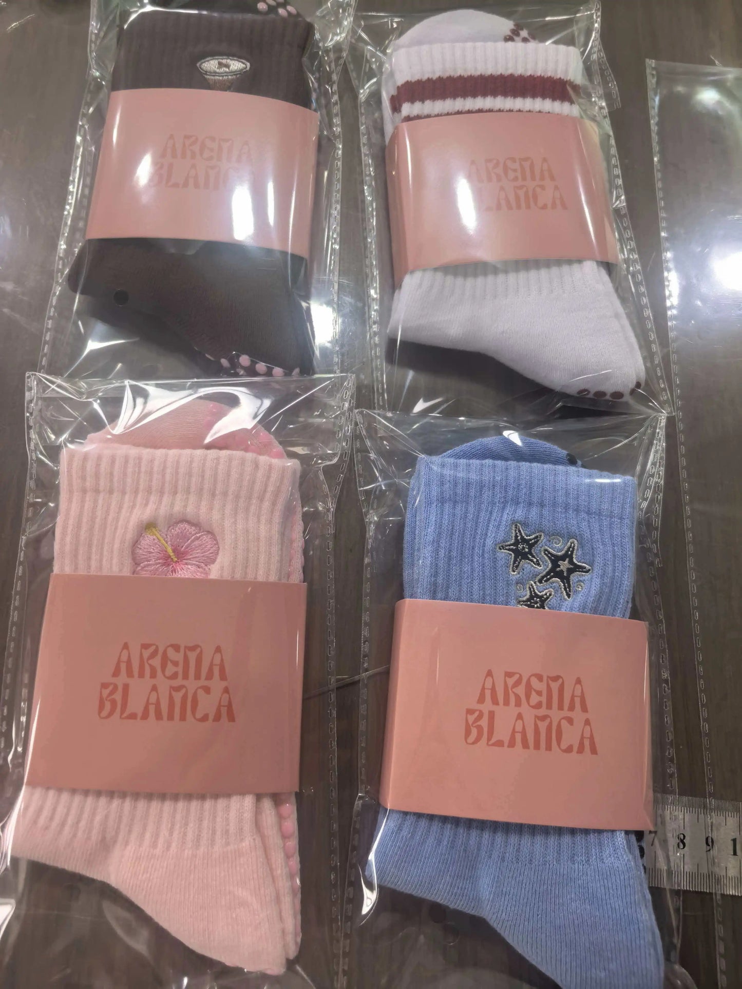 Amapola Grip Socks