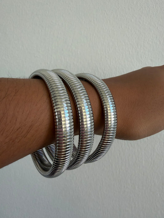 Safira Silver Bangles
