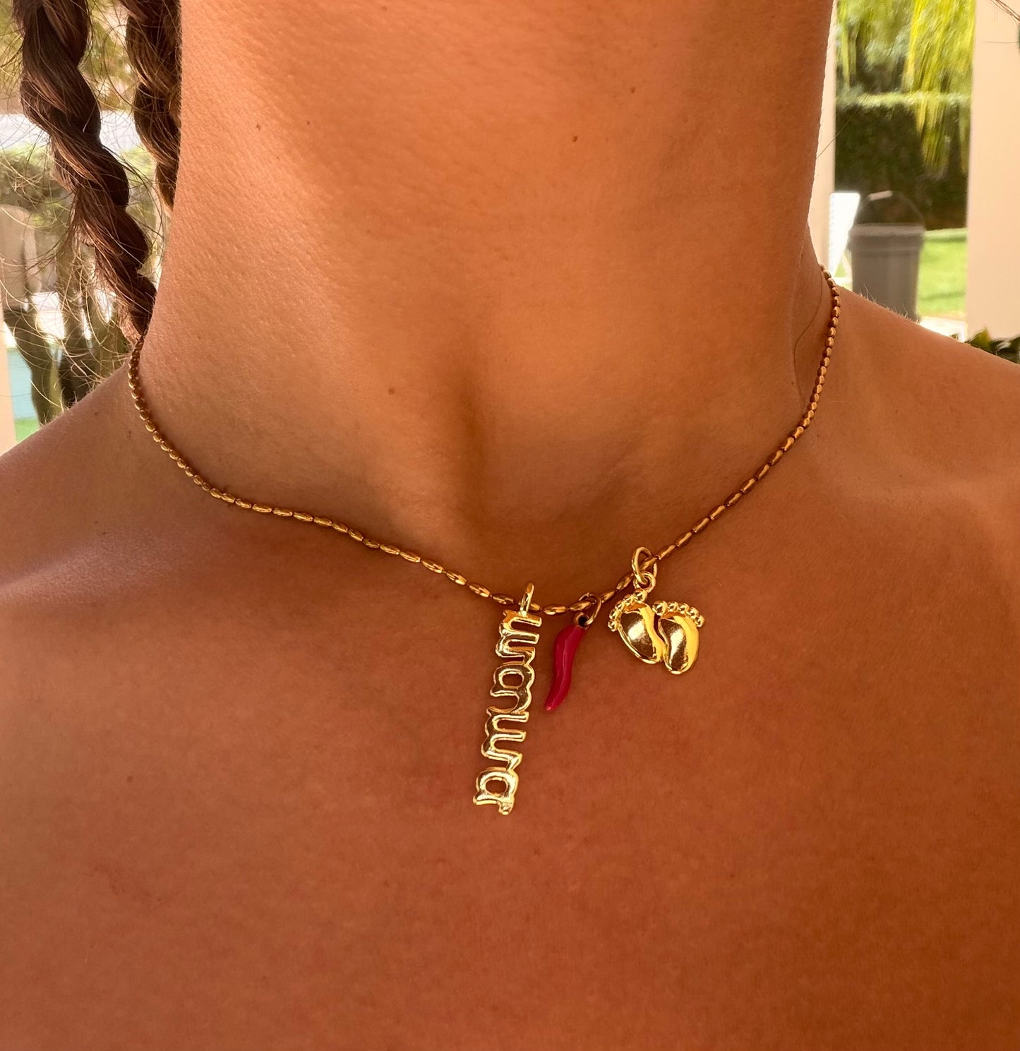 Mamá Charm Chain