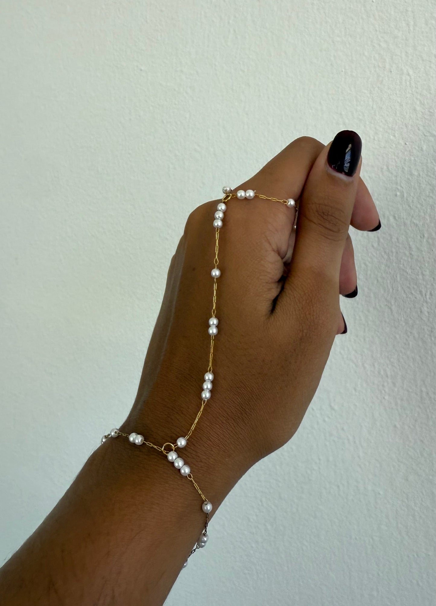 Sadie Hand Chain