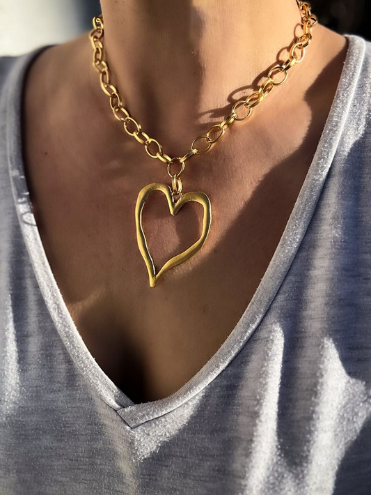 Amara Necklace