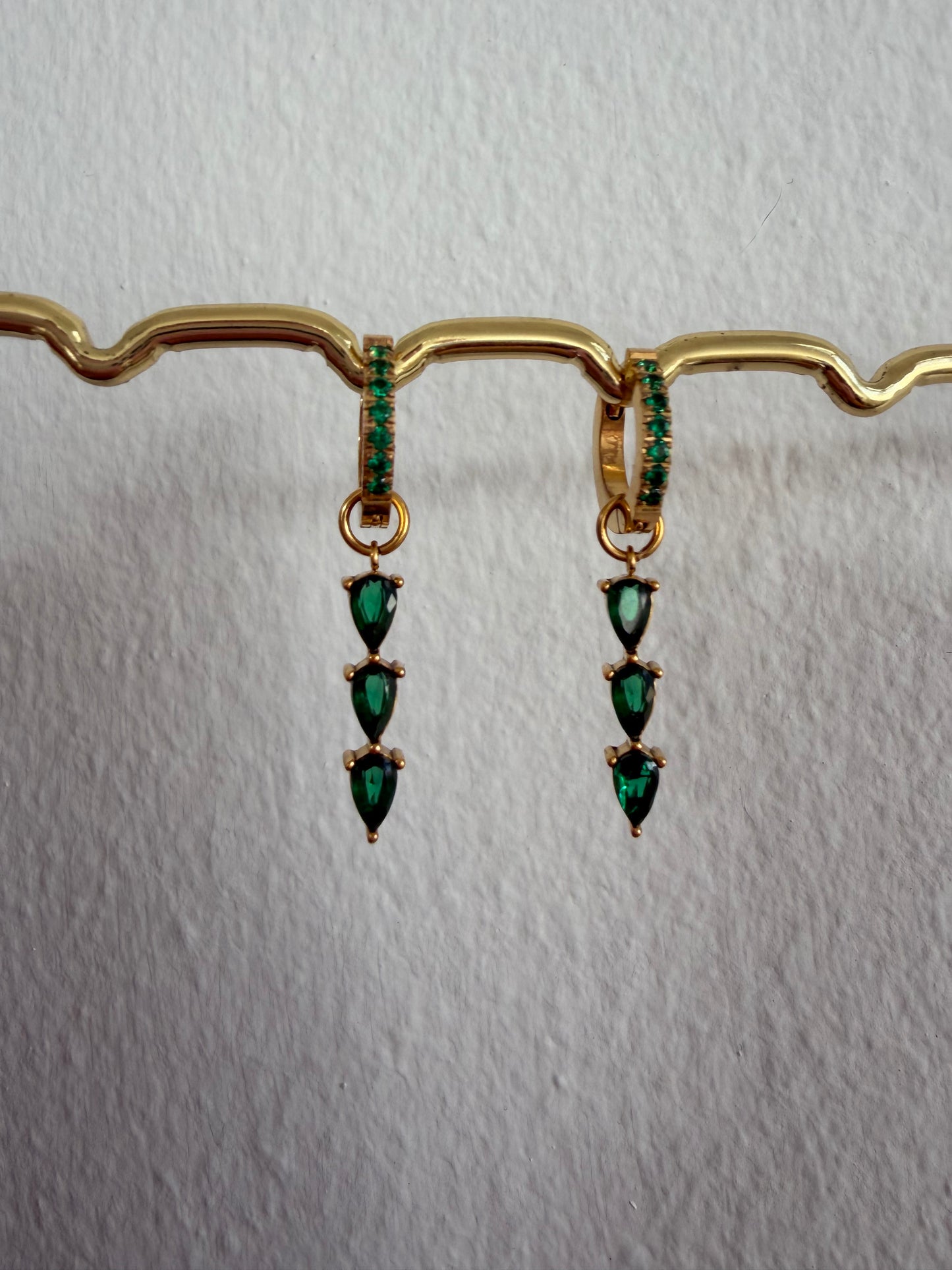 Esmeralda Mini Hoops