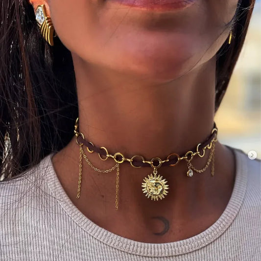 Avery Star Necklace (Black)