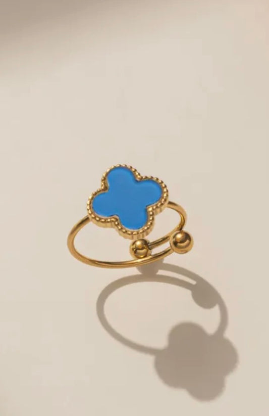 Color Clover Ring