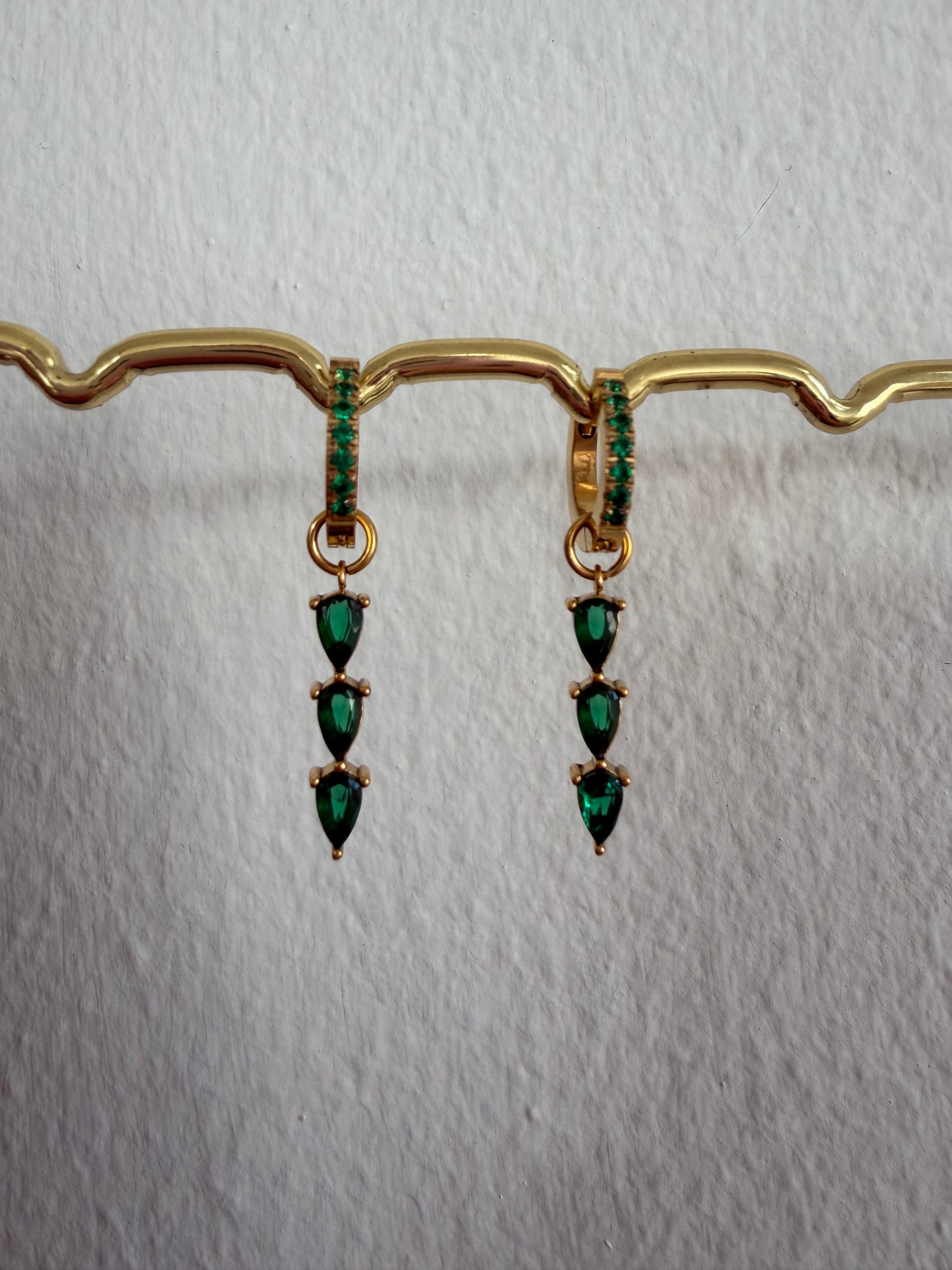 Esmeralda Mini Hoops