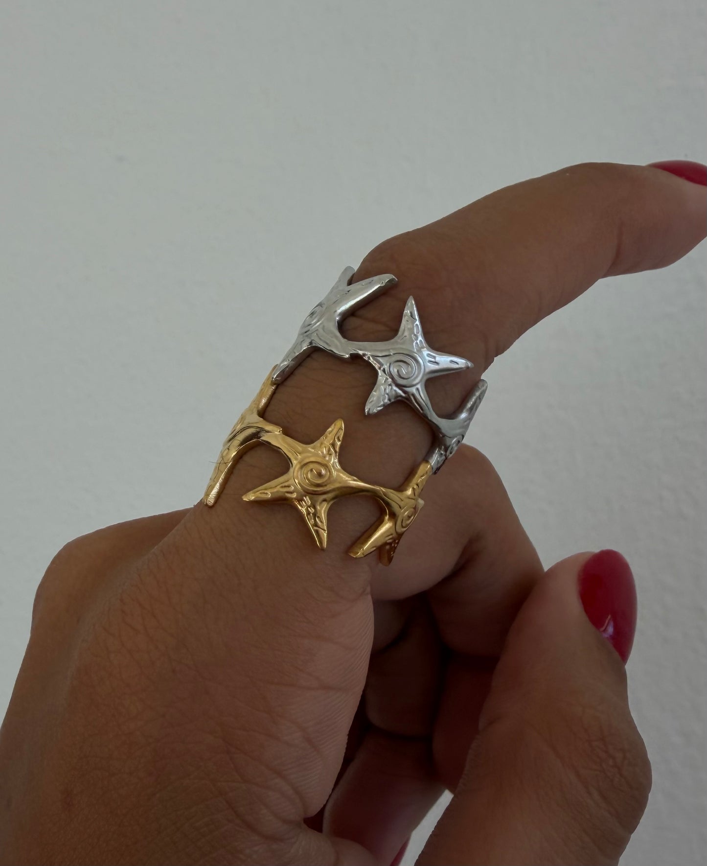 Yonali Rings