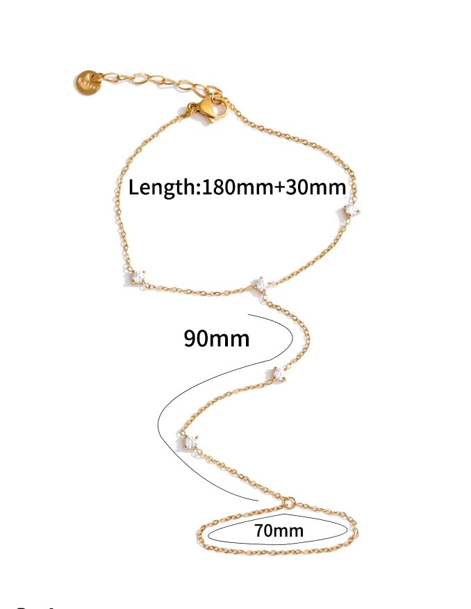 Mila Hand Chain